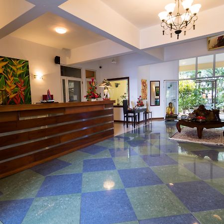 Hibiscus Boutique Hotel Pereybere Beach Exterior foto
