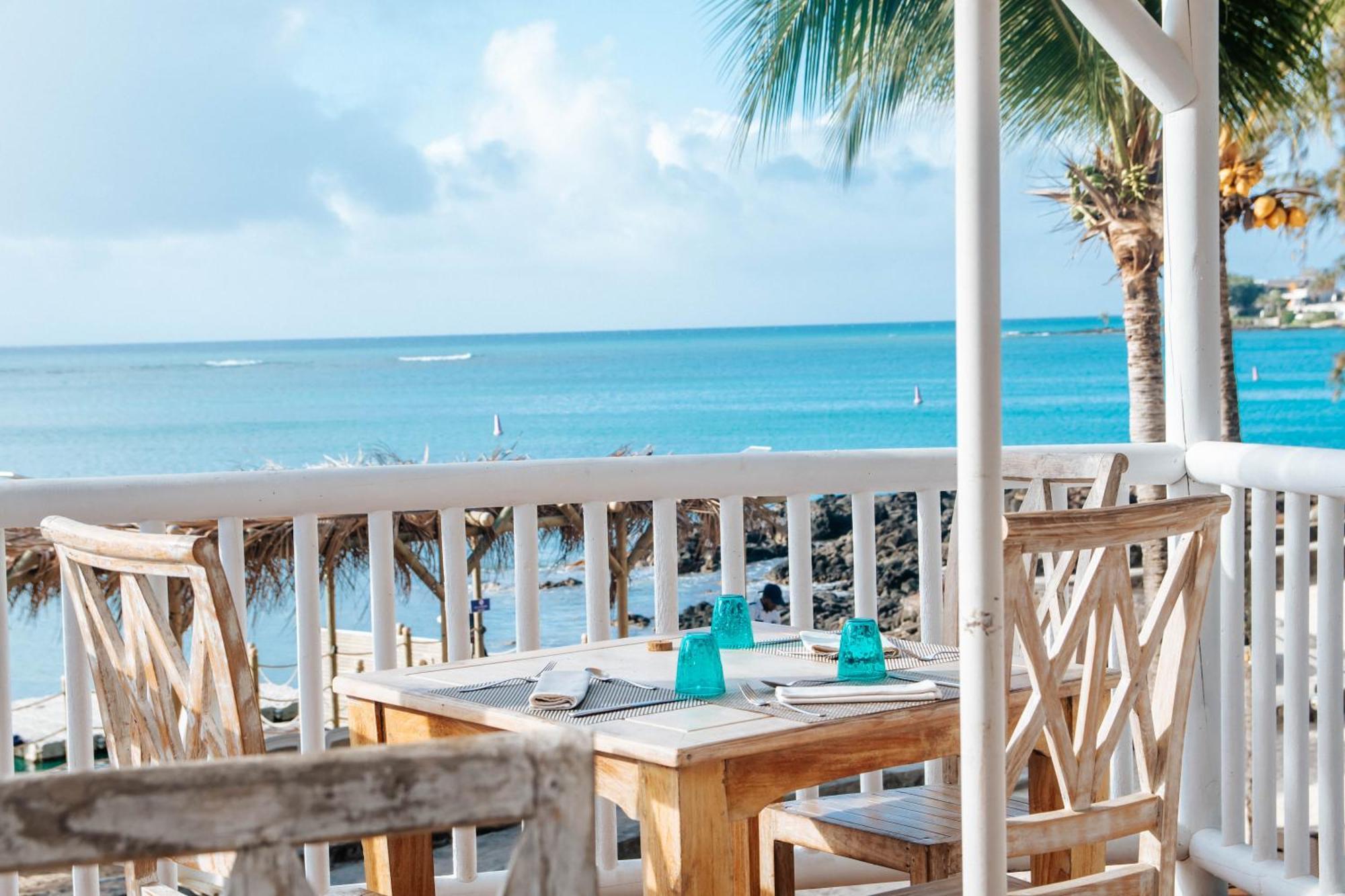 Hibiscus Boutique Hotel Pereybere Beach Exterior foto