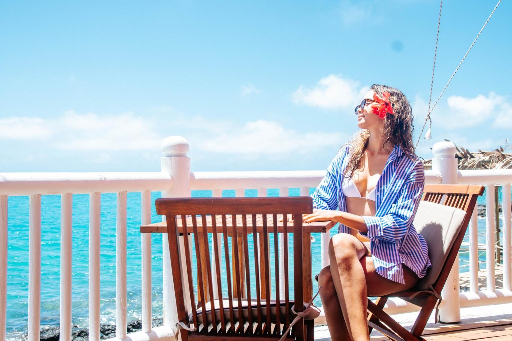 Hibiscus Boutique Hotel Pereybere Beach Exterior foto