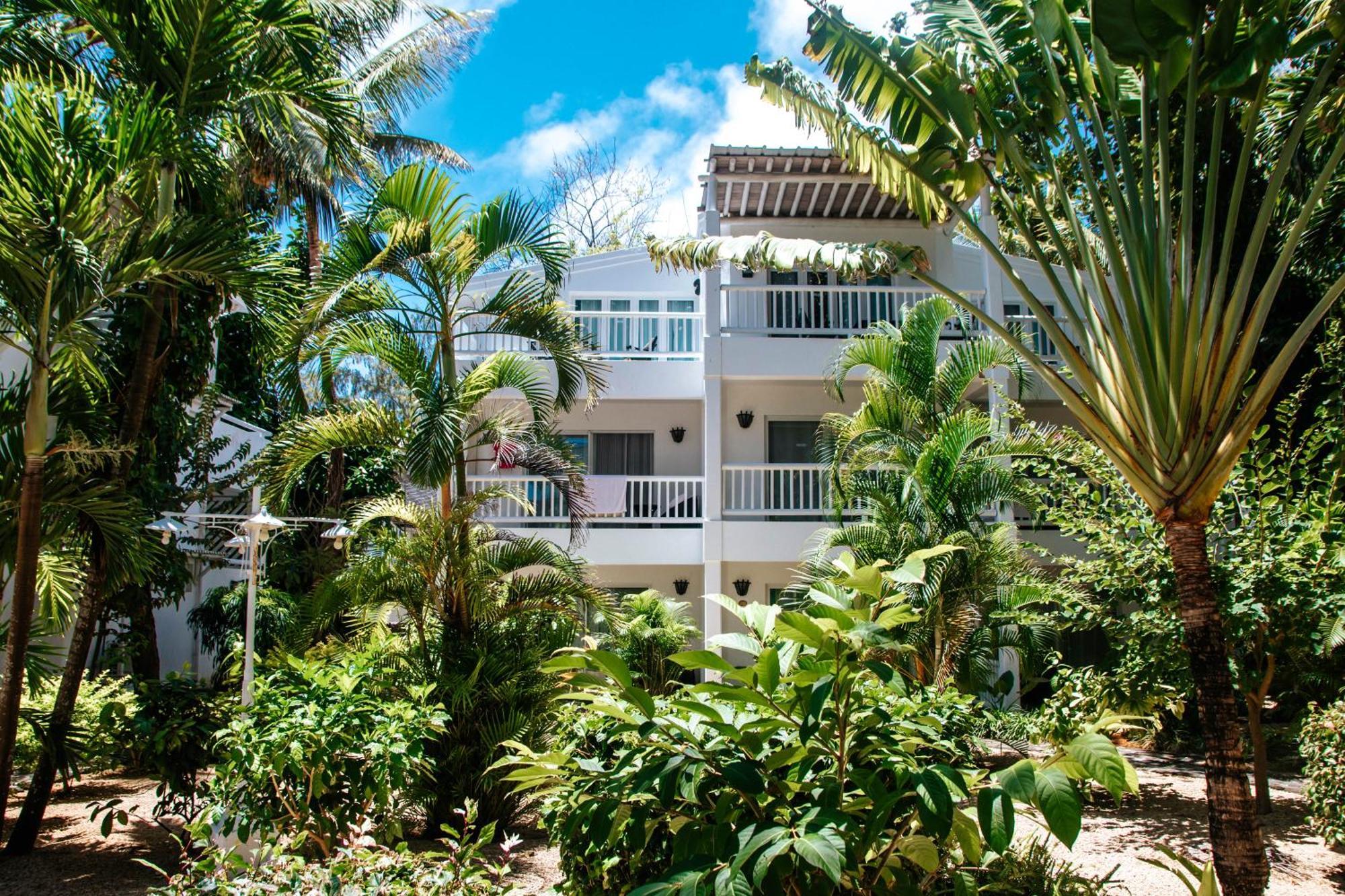 Hibiscus Boutique Hotel Pereybere Beach Exterior foto