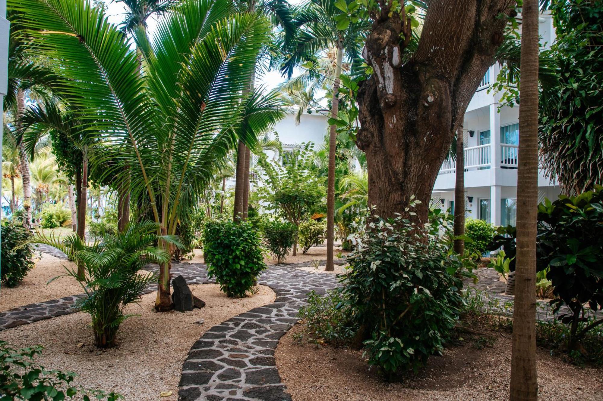 Hibiscus Boutique Hotel Pereybere Beach Exterior foto